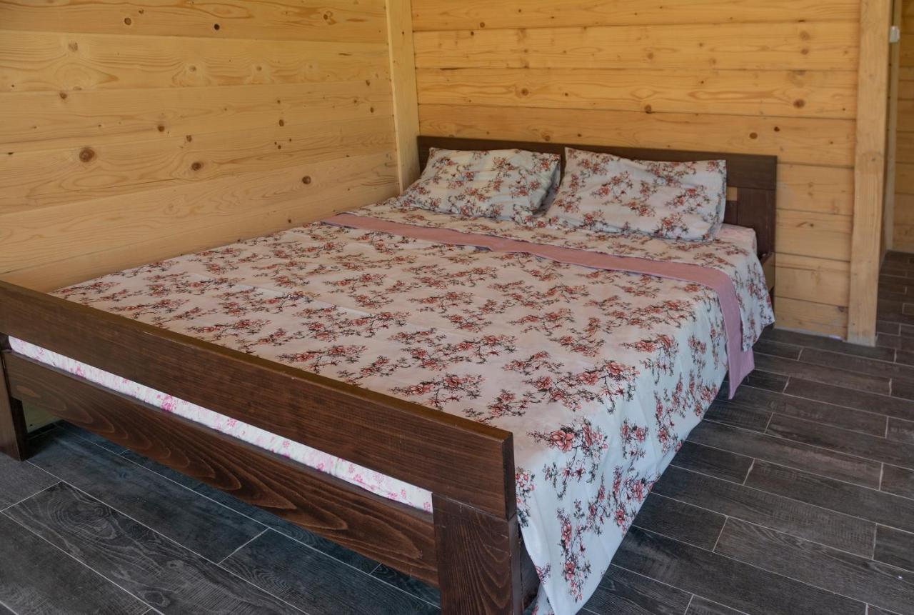 Apartmani Karucki Krs ポドゴリツァ エクステリア 写真